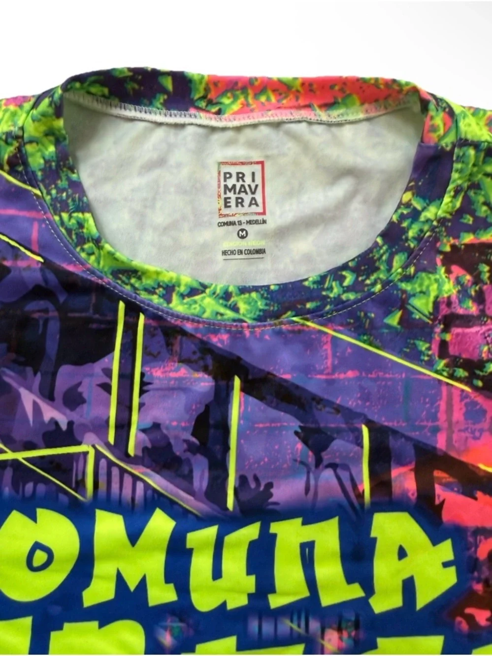 Medellín Comuna 13 T-Shirt Mens M All Over Print Neon Graffiti Colombia AOP